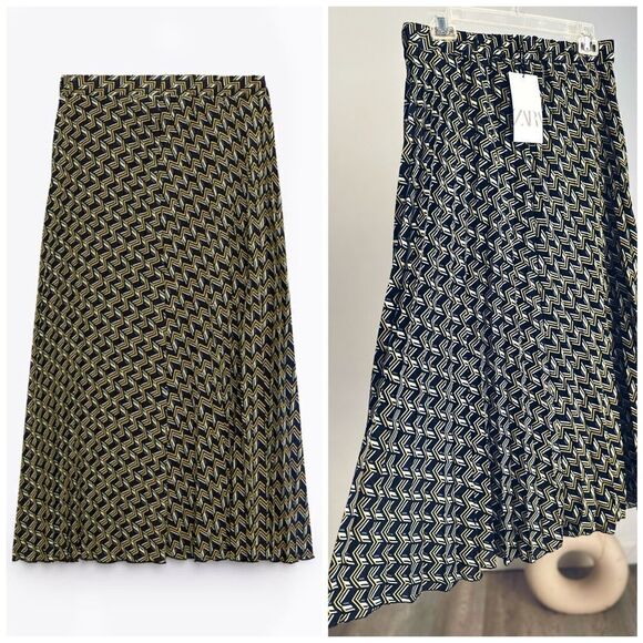 ZARA PLEATED SKIRT WITH GEOMETRIC PRINT - Picture 1 of 7